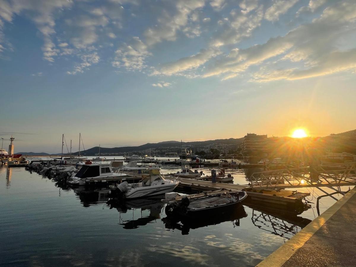George & Nia Apartment - Central Kavala With Panoramic Terrace View エクステリア 写真